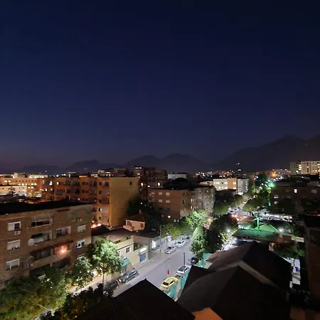 Privatunterkunft With Breathtaking View Just 10 Mins From The Center